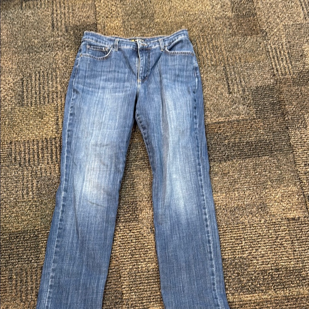 Lee Women’s 10 Long relaxed Fit Straight Leg High Rise Jeans